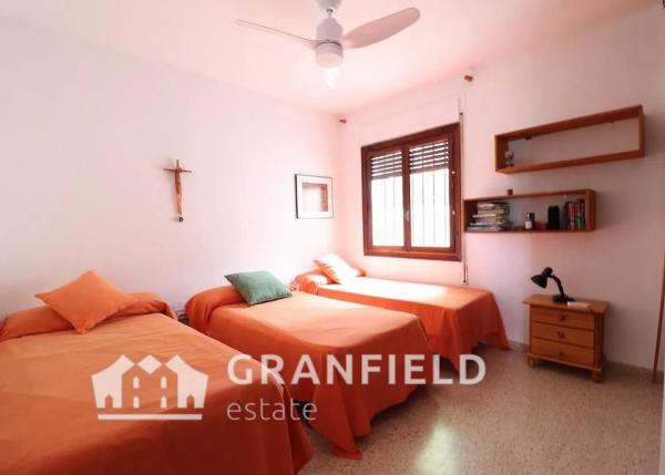 Chalet en Barrio Campoamor