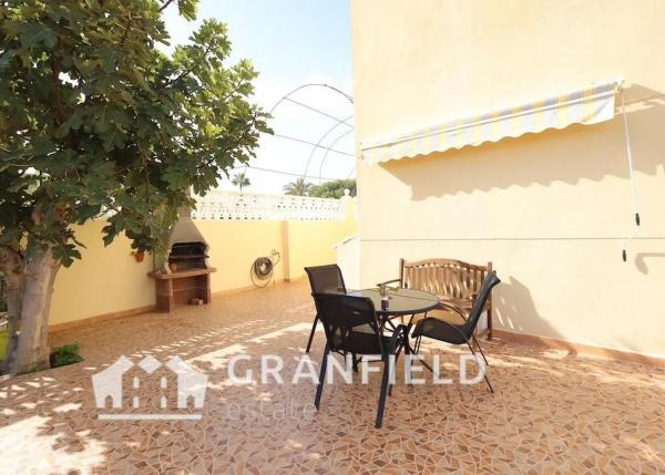 Chalet en Barrio Playa Flamenca