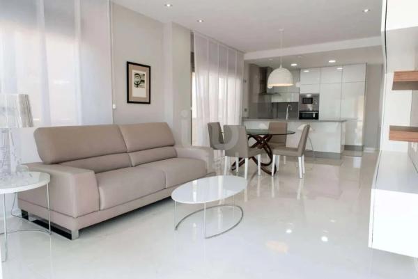 Chalet en Barrio La Zenia