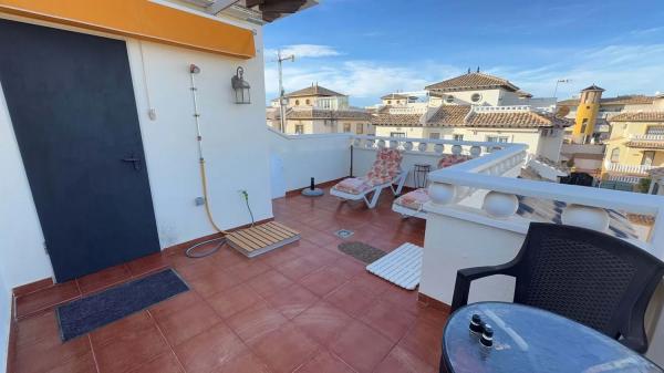 Chalet en Barrio Lomas de Cabo Roig-Los Dolses