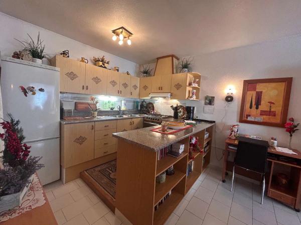 Chalet en Barrio Los Almendros-La Florida