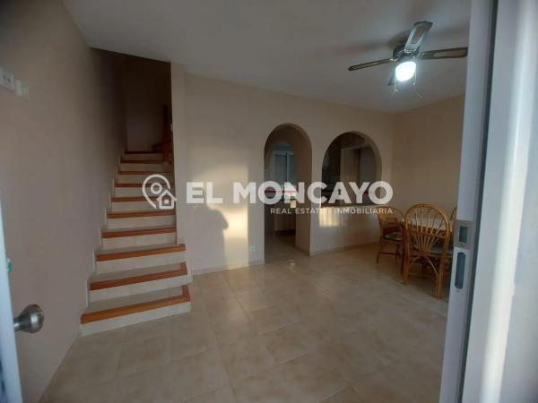 Chalet adosado en calle Neptuno