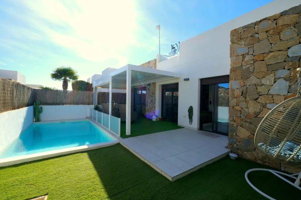 Chalet en Barrio Cabo Roig