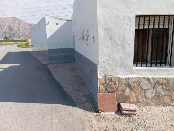 Casa de pueblo en calle Masquefa, 28