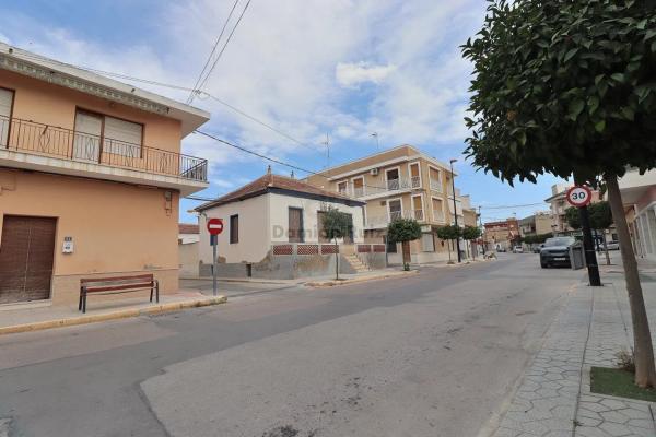 Chalet en Molins-Campaneta-San Bartolomé