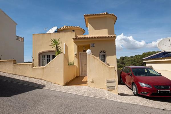 Chalet en calle la Peña, 256