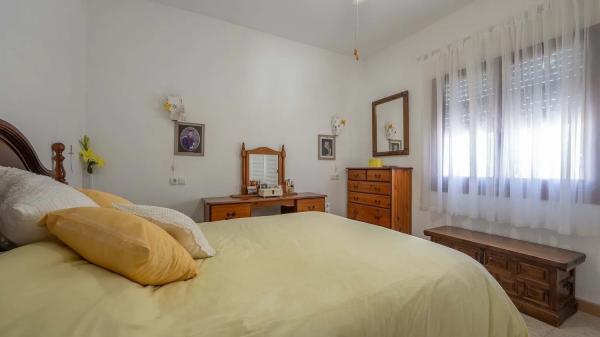 Chalet en Barrio Villamartín-Las Filipinas