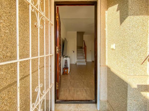 Chalet en calle Jacinto Benavente, 36 -62