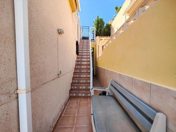 Casa independiente en calle Manuel Espinosa Maciá