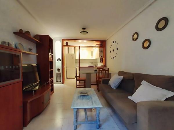 Chalet adosado en calle Neptuno