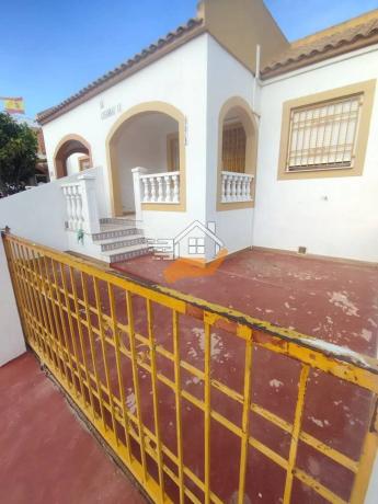 Chalet en Barrio La Siesta - El Salado - Torreta