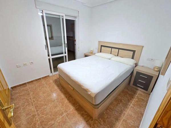 Piso en calle Benacantil, 1