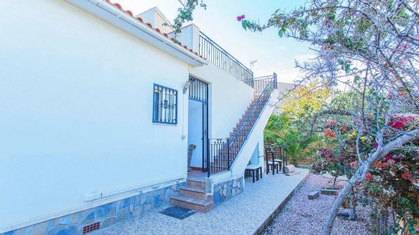 Chalet en calle Germanías Bal