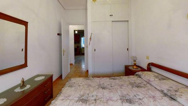 Casa independiente en calle Dorotea
