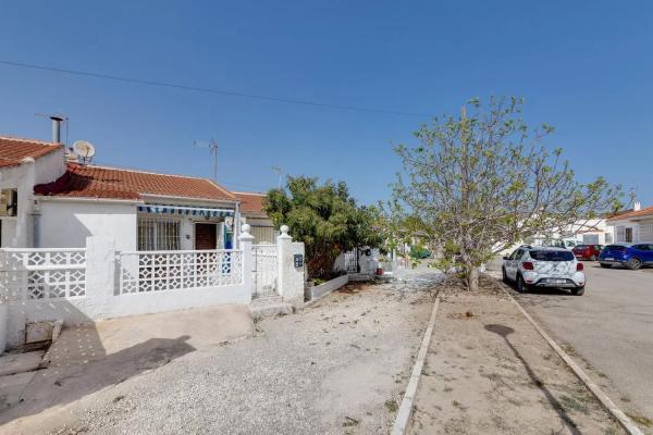 Chalet adosado en calle Manuel Benítez-el Cord