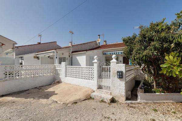 Chalet adosado en calle Manuel Benítez-el Cord