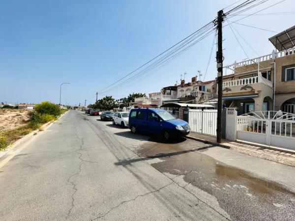 Chalet adosado en calle Sol, 126