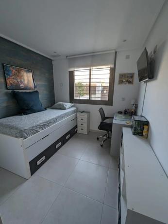 Chalet adosado en avenida Ramon del Valle Inclán 24, 26