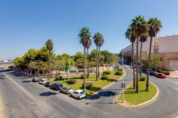 Ático en Barrio Parque de las Naciones