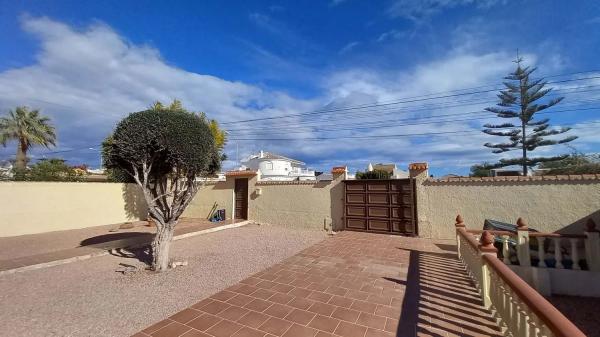 Chalet en Barrio La Siesta - El Salado - Torreta