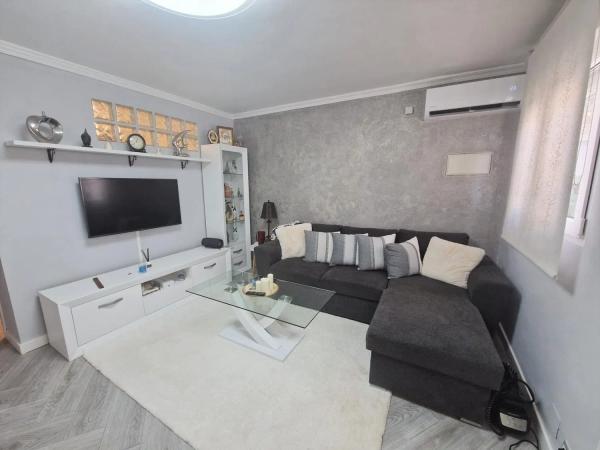 Chalet adosado en torretas 3 ,torreviejaa s/n