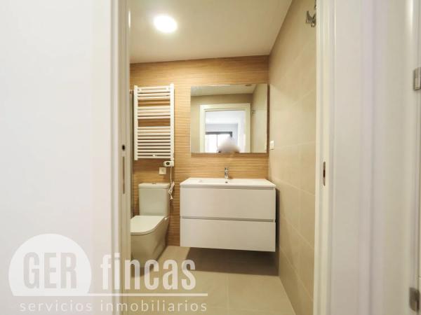 Piso en venta en calle Ramón y Cajal, 48