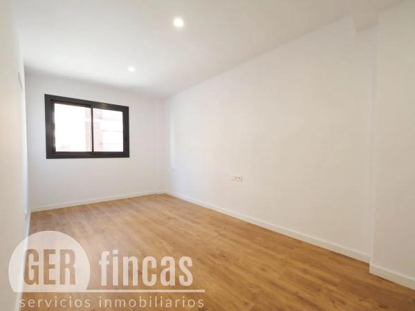 Piso en venta en calle Ramón y Cajal, 48