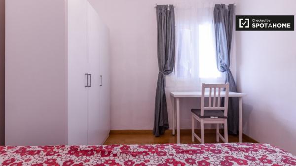 Quarto para alugar, apartamento de 3 quartos, L'Hospitalet de Llobregat