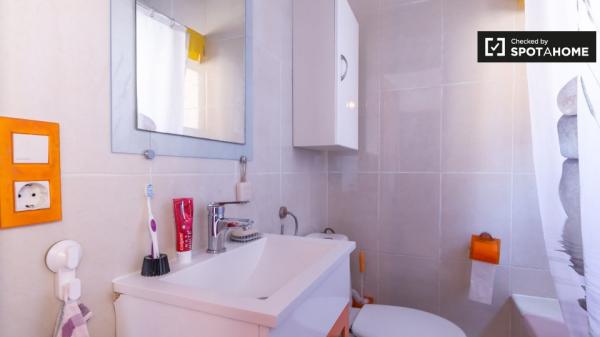 Quarto para alugar, apartamento de 3 quartos, L'Hospitalet de Llobregat