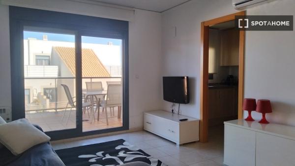 Room in shared apartment in Ondara