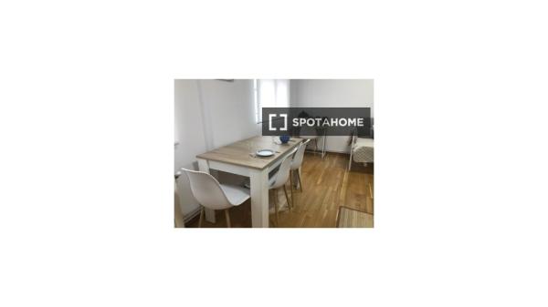 Apartamento tipo estudio en alquiler en Santander