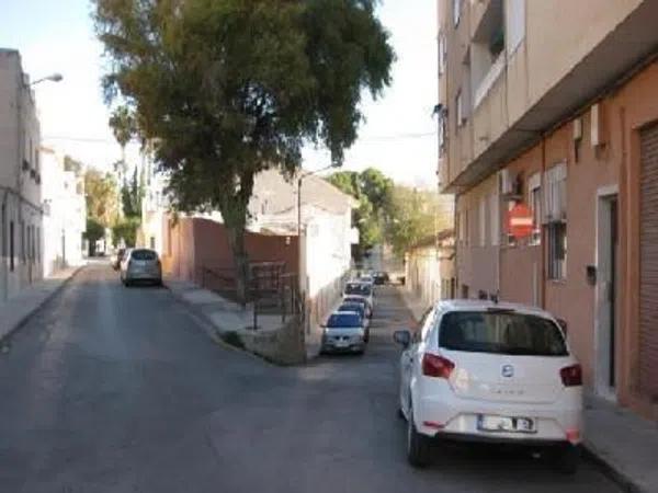 Terreno en calle Rubén Darío