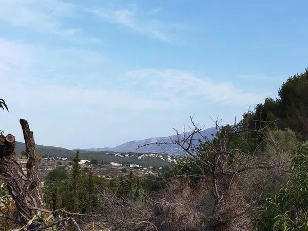 Terreno en Urbanización Calistros