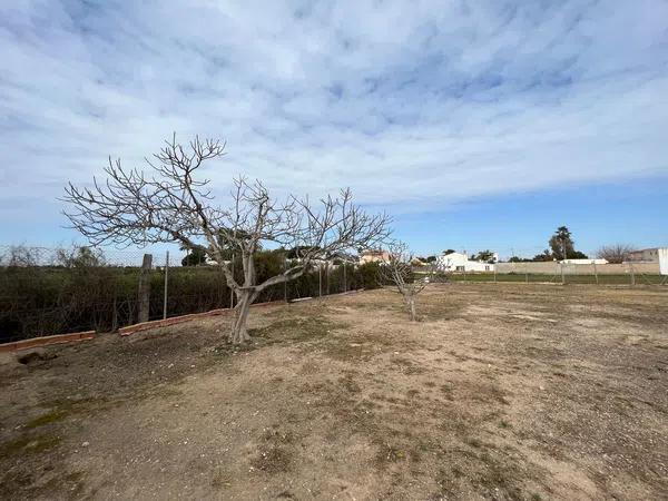 Terreno en calle Mar Egeo s/n