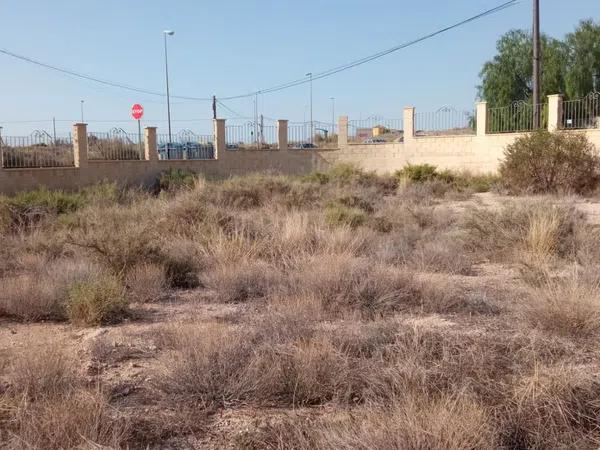 Terreno en calle de la Variscita, 1