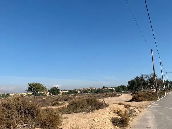 Terreno en calle Azafrán