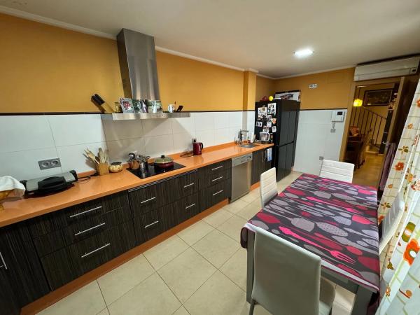 Chalet pareado en calle Campo de Mirra