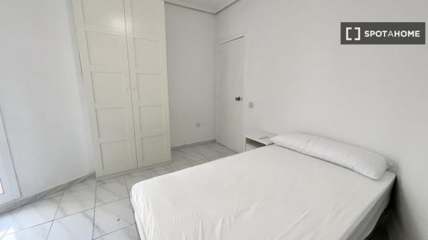 Habitación en piso compartido en valència