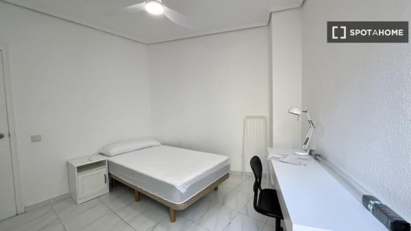 Habitación en piso compartido en valència