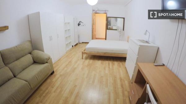 Habitación en alquiler situada en Valencia