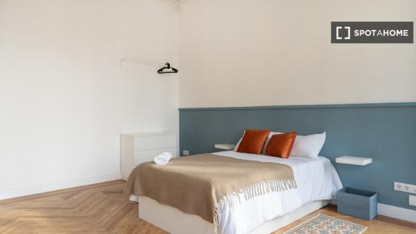 Superbe chambre à louer à Madrid