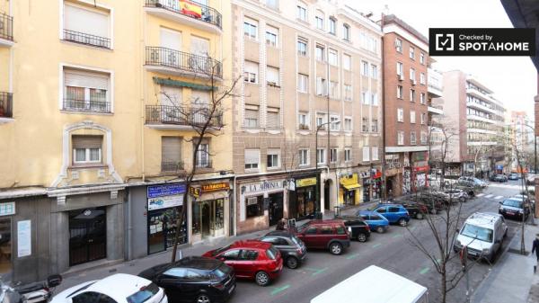 Estudio en alquiler en Salamanca, Madrid