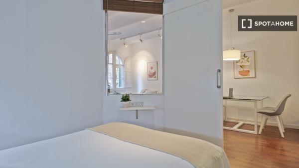 apartamento de 1 dormitorio en alquiler en Eixample, Barcelona