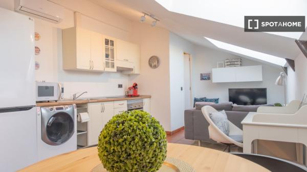 Apartamento de 1 dormitorio en alquiler en Centro, Madrid