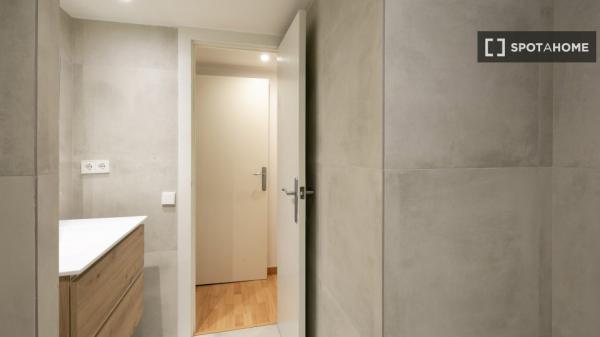 Piso de 3 habitaciones en alquiler en Sant Gervasi-Galvany