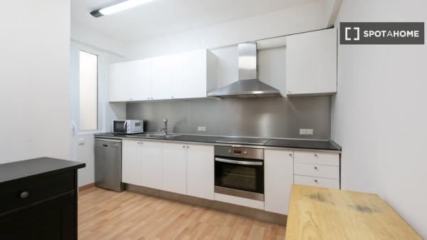 Piso de 3 habitaciones en alquiler en Sant Gervasi-Galvany