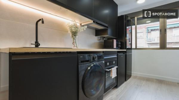 Preciosa habitación en alquiler situada en Madrid