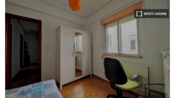 Habitación en piso compartido en Valladolid