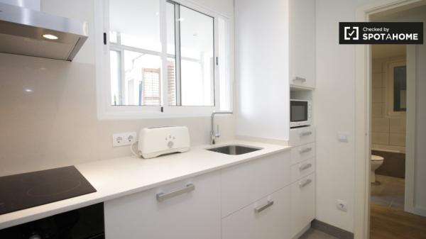 Apartamento de 3 dormitorios en alquiler en Barri Gòtic, Barcelona