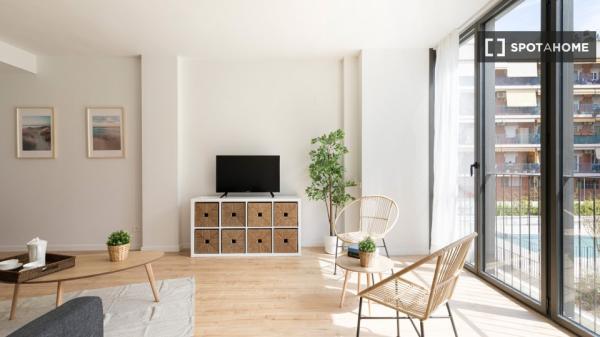 Moderno apartamento amueblado y equipado a un paso del metro en Poblenou